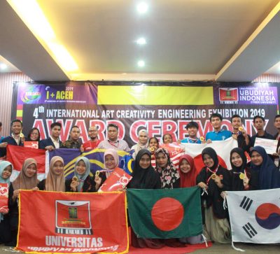 Foto bersama peserta Korea
